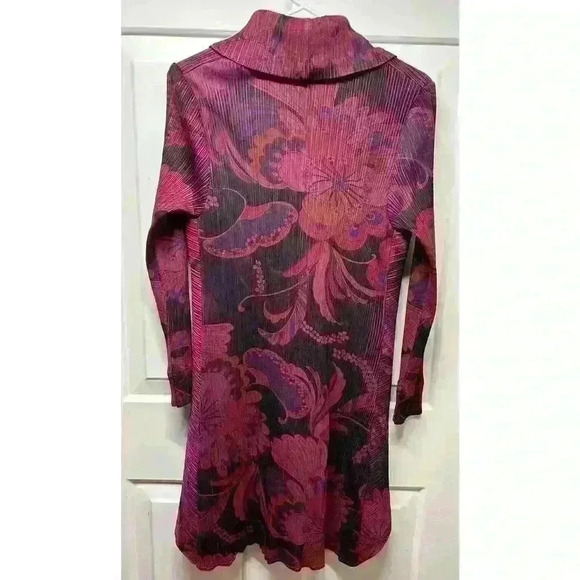 VTG Magenta Floral 90s Chic Avant Garde Jacket Cardigan Size Medium Women’s - Picture 2 of 9